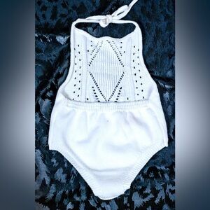 Bailey's Blossoms Girls Crochet Romper size: 12-18 Months